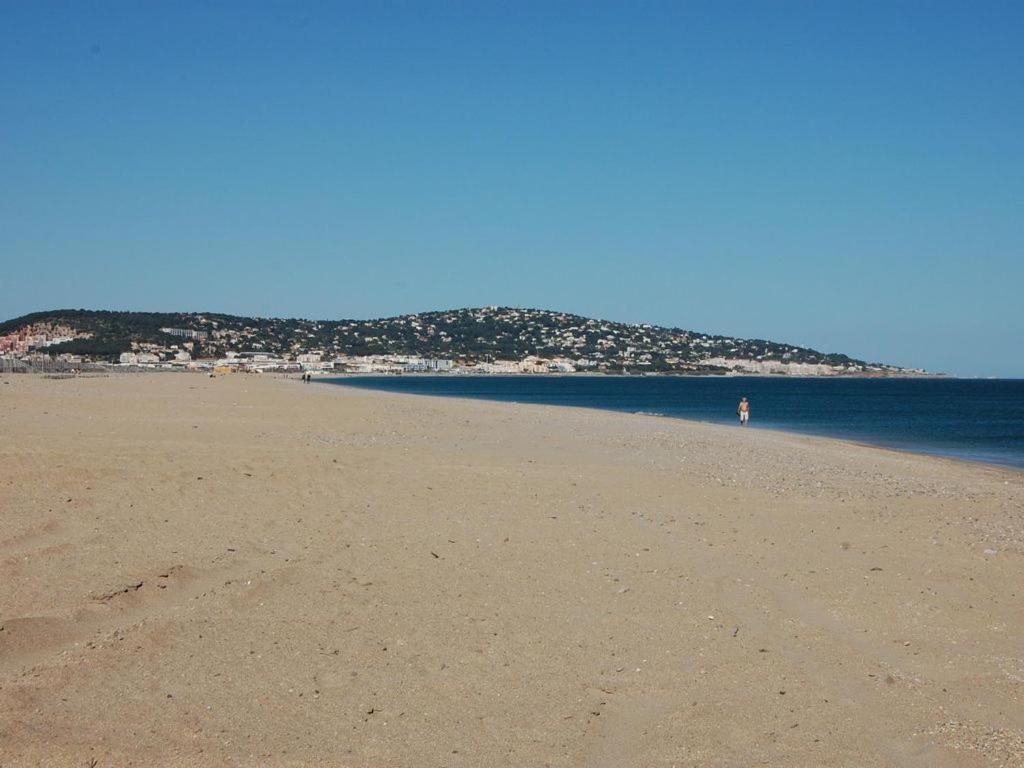 فيلا Maison Pres De La Plage سُت المظهر الخارجي الصورة